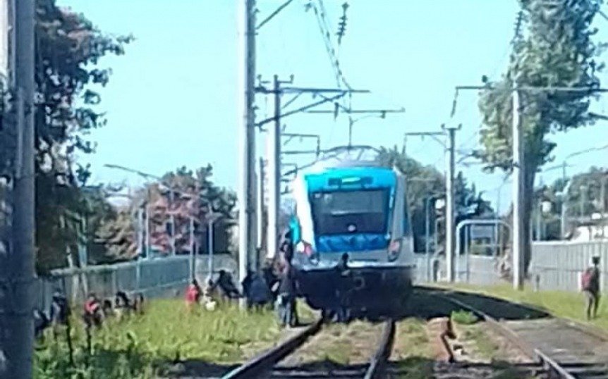 Un tren arrolló a una persona en Ezpeleta