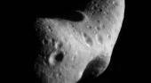 Un asteroide gigante ya pasa a poca distancia de la Tierra