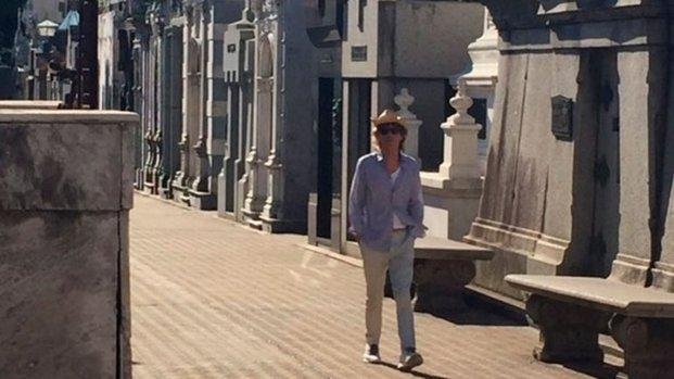 Mick Jagger y otra escapada por Buenos Aires: esta vez visitó el cementerio de la Recoleta