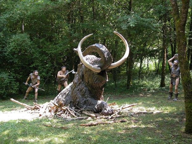 Neandertales y Homo Sapiens,  conocidos de hace 100 mil años