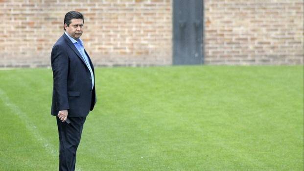 Angelici charló con Barros Schelotto y también con el plantel