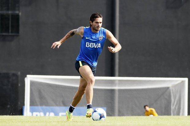 Boca hizo fútbol, con Gago pero sin Centurión