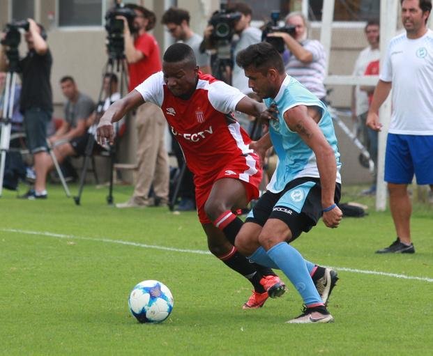 ¿Cuarto refuerzo y Otero para la Copa?