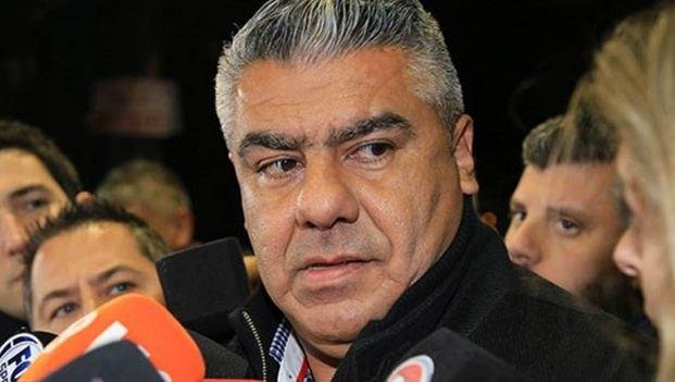Dirigentes del fútbol se reúnen con empresa de TV