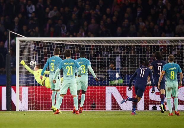 ¡El Barça se comió cuatro en París!
