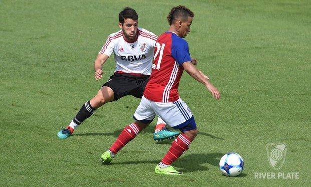 Empate de River ante Dallas
