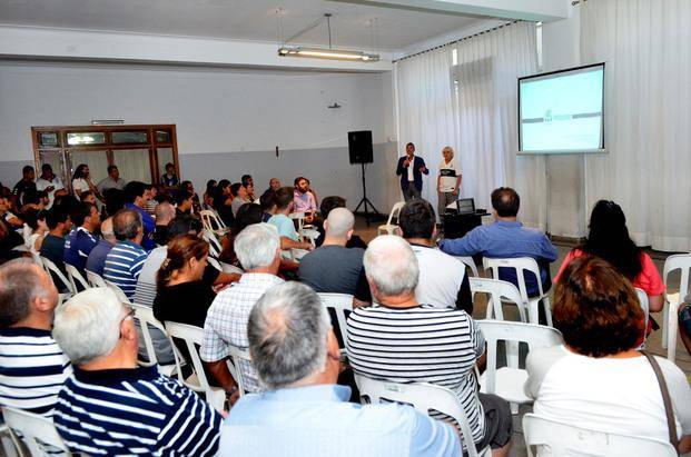 Nueva charla con los socios