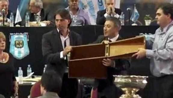 Otro día de furia para la AFA por un cruce de denuncias