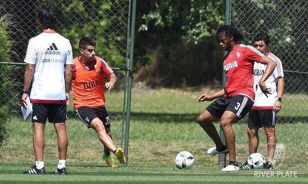 River hizo trabajos con pelota a las órdenes del Muñeco