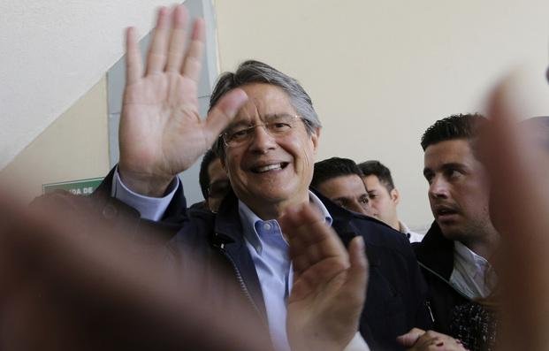 Ecuador: el candidato opositor dice que "estamos vigilantes para evitar un fraude"