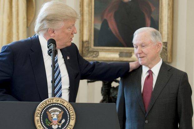 Trump se acerca al líder chino y le propone una “relación constructiva”