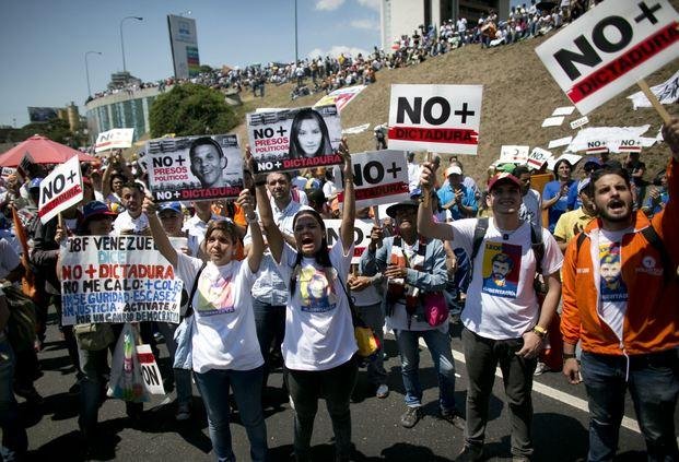 Venezuela: masiva marcha en apoyo a Leopoldo López