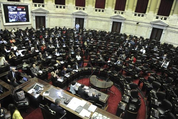 Oficializan el llamado a sesiones extraordinarias en el Congreso