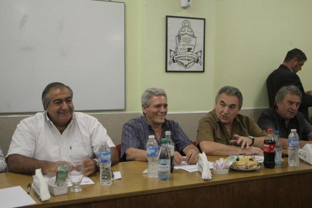 Por el paro, fuertes cruces entre el Gobierno y la CGT