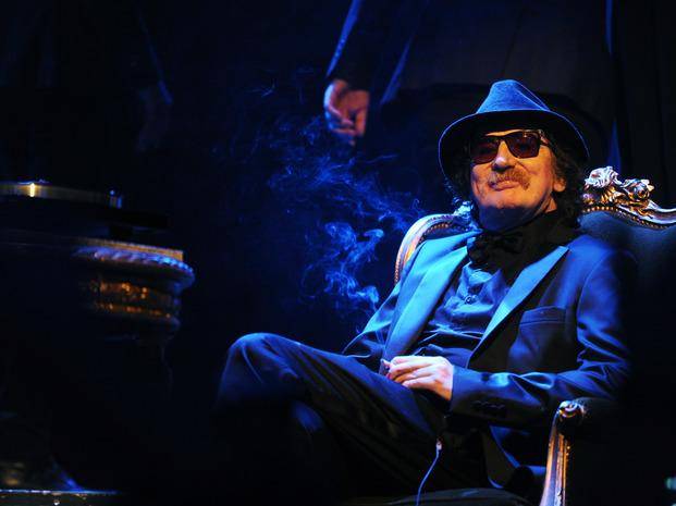 Charly García lanzó su nuevo single: “La máquina de ser feliz”