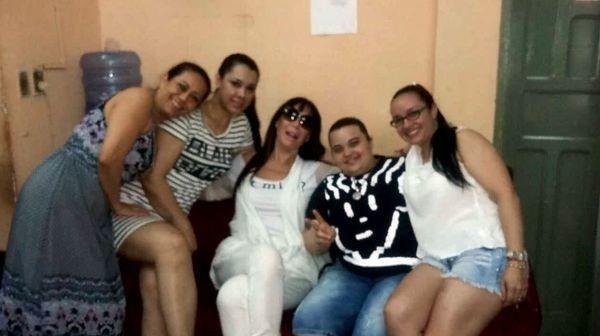 Moria visitó a sus amigas de la cárcel en Paraguay