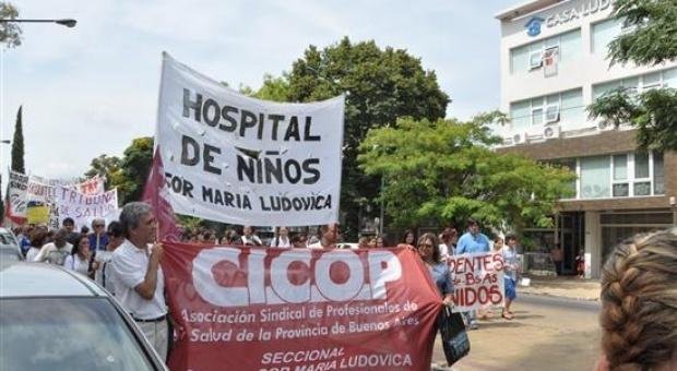 Sin salida: siguen los paros en hospitales