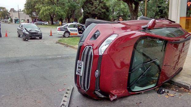 Un hombre de 72 años resultó herido por un choque en Tolosa