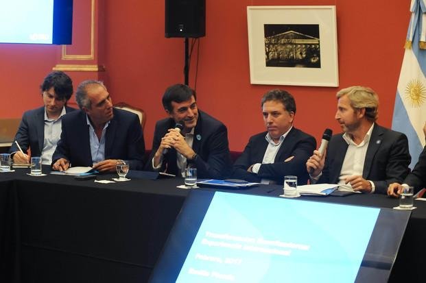 El Gobierno nacional y las provincias analizaron el régimen de Coparticipación