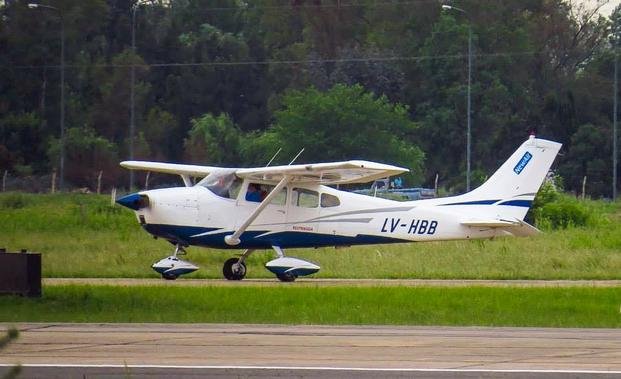 Robaron un avión de un aeroclub de Entre Ríos