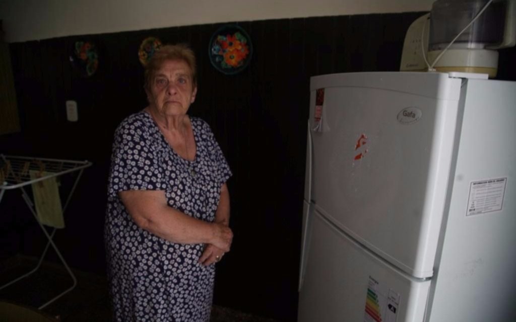 Otro día en el horno: el calor infernal y los cortes de luz no dan respiro a los vecinos