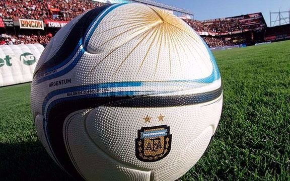 Vuelven las dudas sobre el reinicio del fútbol para el 3 de marzo