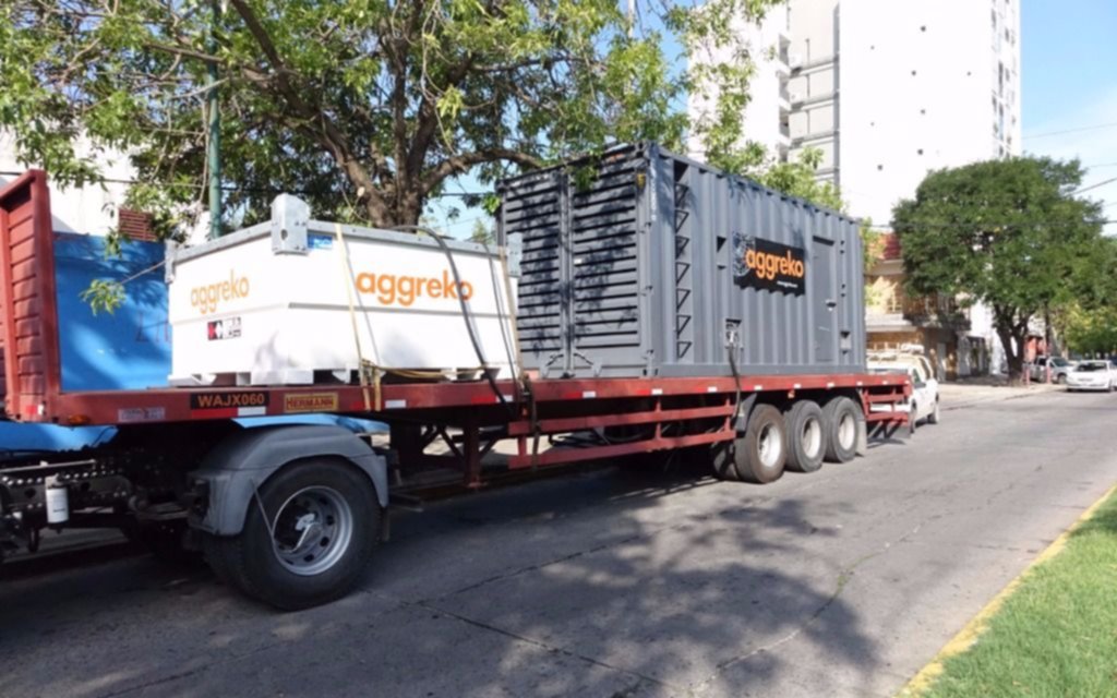 En medio de un calor agobiante, varios sectores de la Ciudad llevan más de 24 horas sin luz