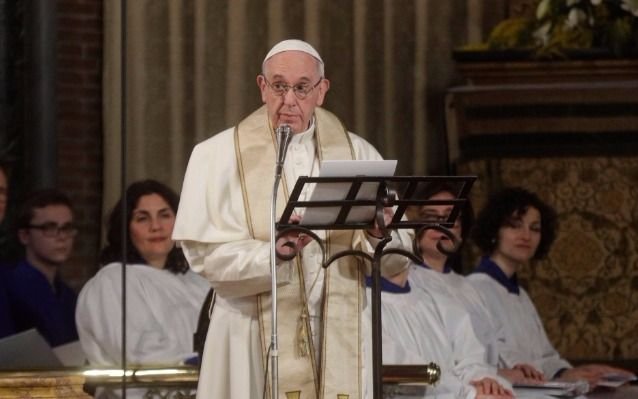 Antes de la marcha de la CGT, el Papa recibe a Triaca