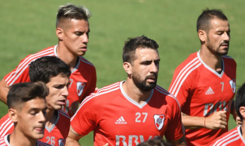 Pratto iría al banco ante Olimpo y, al final, Maidana no se va del club