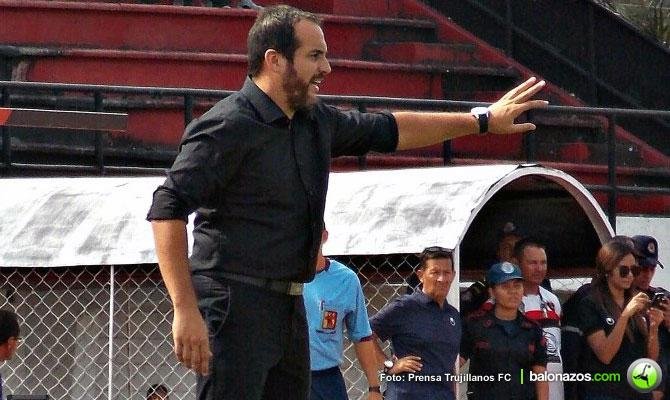 Ferlauto paró el equipo con dos variantes