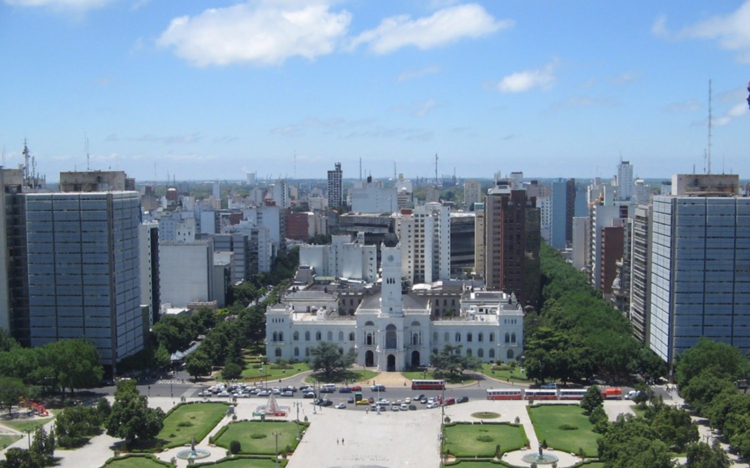 Fin de semana de sol y calor que se mantendrá durante varios días
