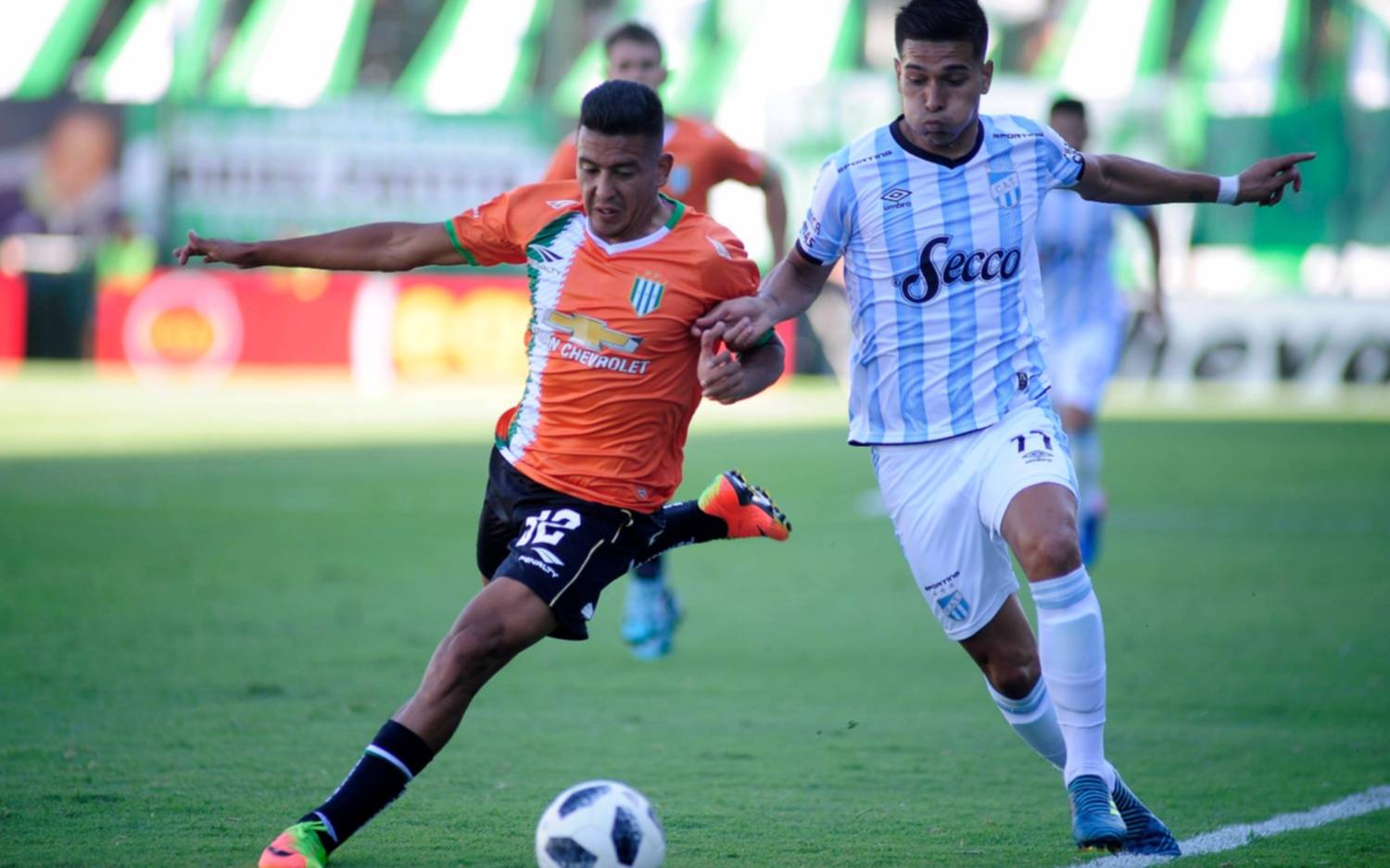 Aburrido empate entre Banfield y Atlético Tucumán