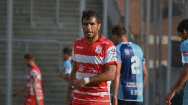Morón salió de la zona del descenso y Riestra, en caída libre