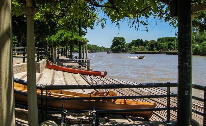 Historia, río y gastronomía