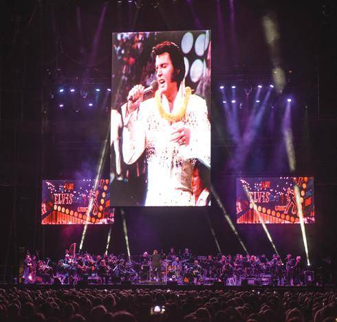 Elvis Presley “llega” al Luna Park con un show sorprendente