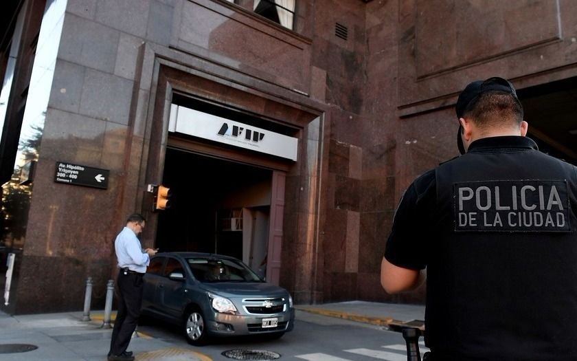 Se entregó uno de los acusados de vender información de la AFIP