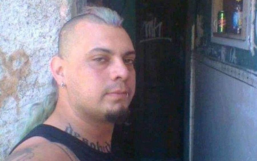 Continúa prófugo el punk buscado por el crimen del baterista de Superuva
