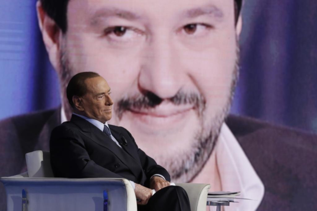 La derecha italiana arremete contra la inmigración tras el tiroteo racista