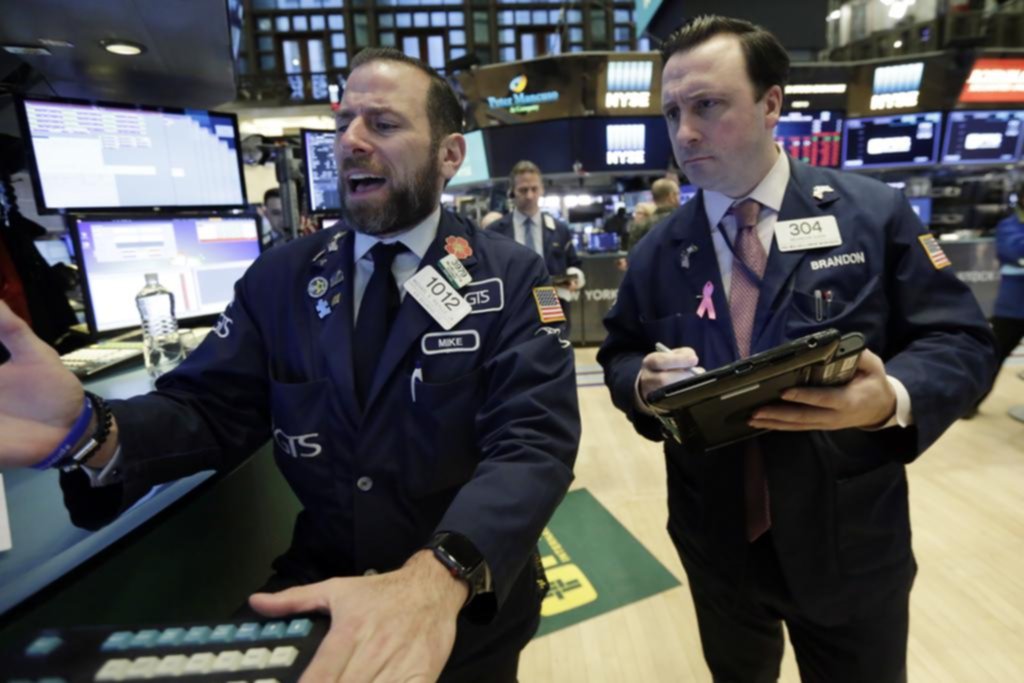 Wall Street sufrió una caída histórica y arrastró al Merval y a bolsas del mundo
