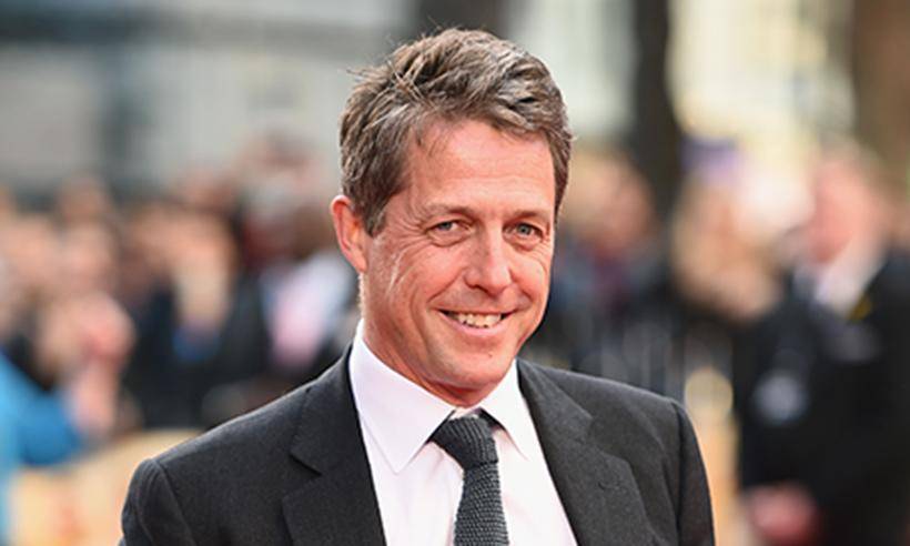 Compensan a Hugh Grant tras interceptar su teléfono