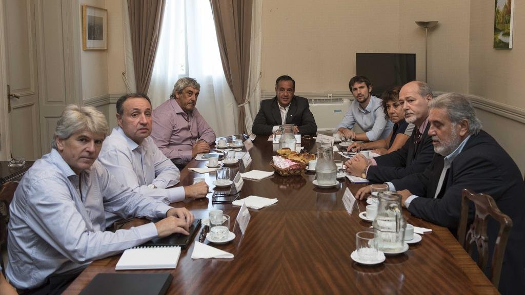 Ctera falta a reunión con el Gobierno y el conflicto docente está al rojo vivo