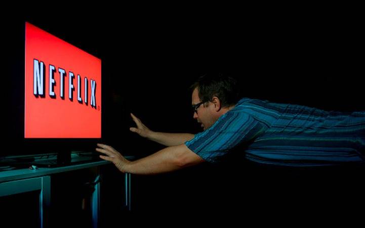 Casi el total de los usuarios de Netflix han "maratoneado" al menos una serie