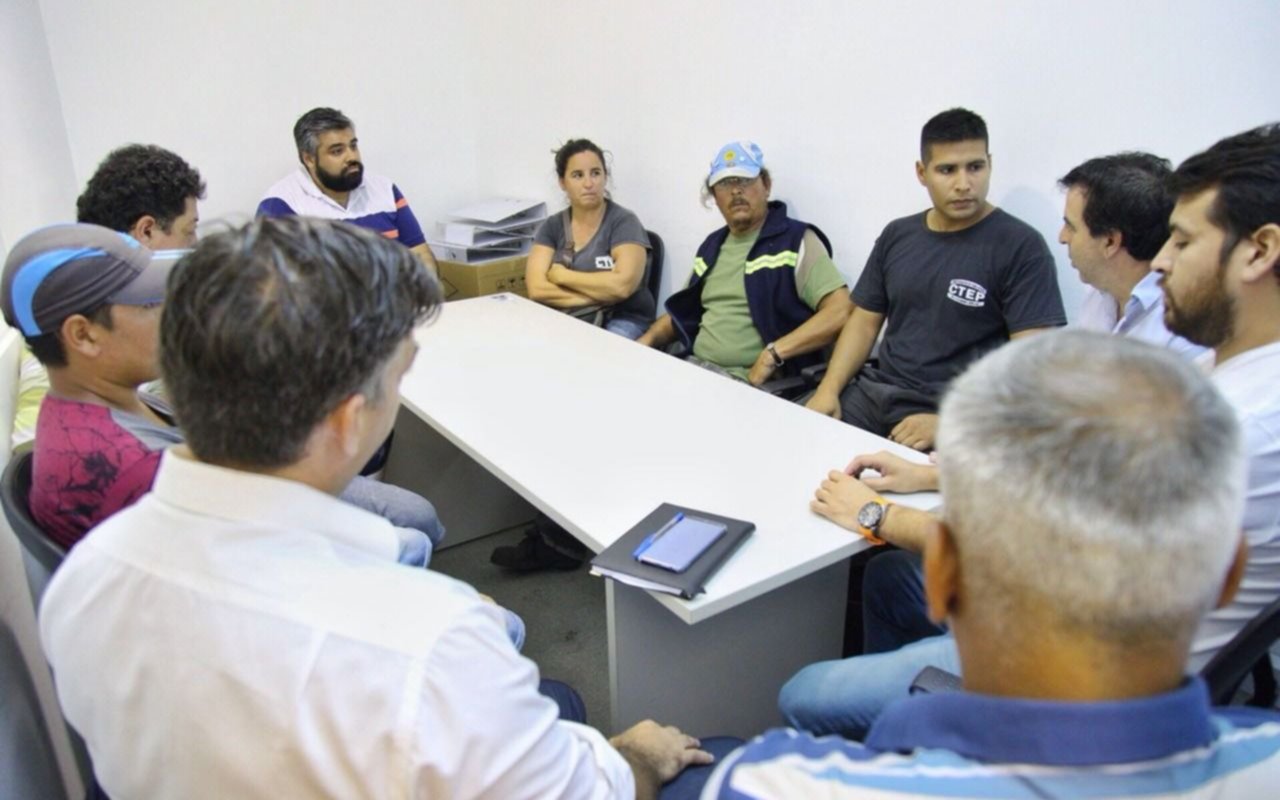 Comuna recibió a cooperativas de cartoneros
