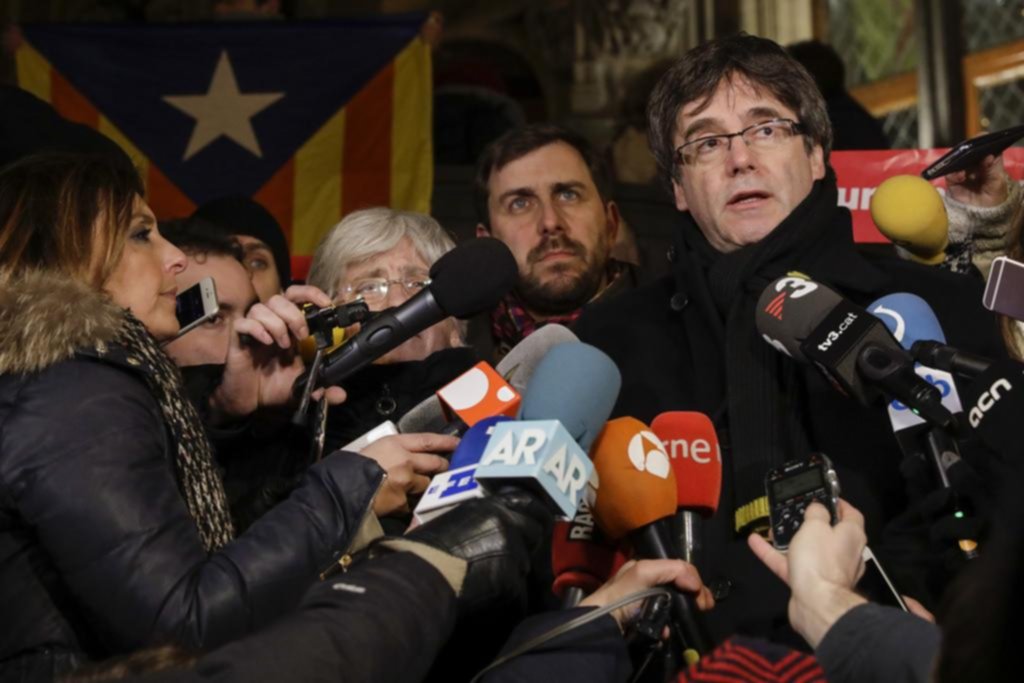Propuesta de Puigdemont para poder asumir