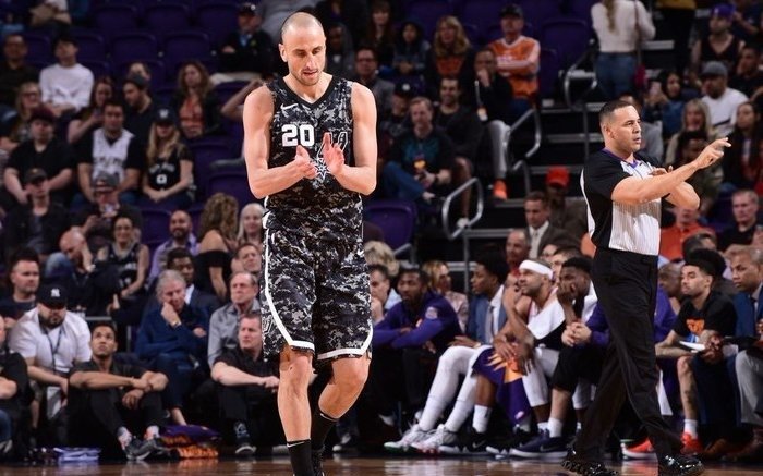 Buena tarea de Manu en la victoria de los Spurs