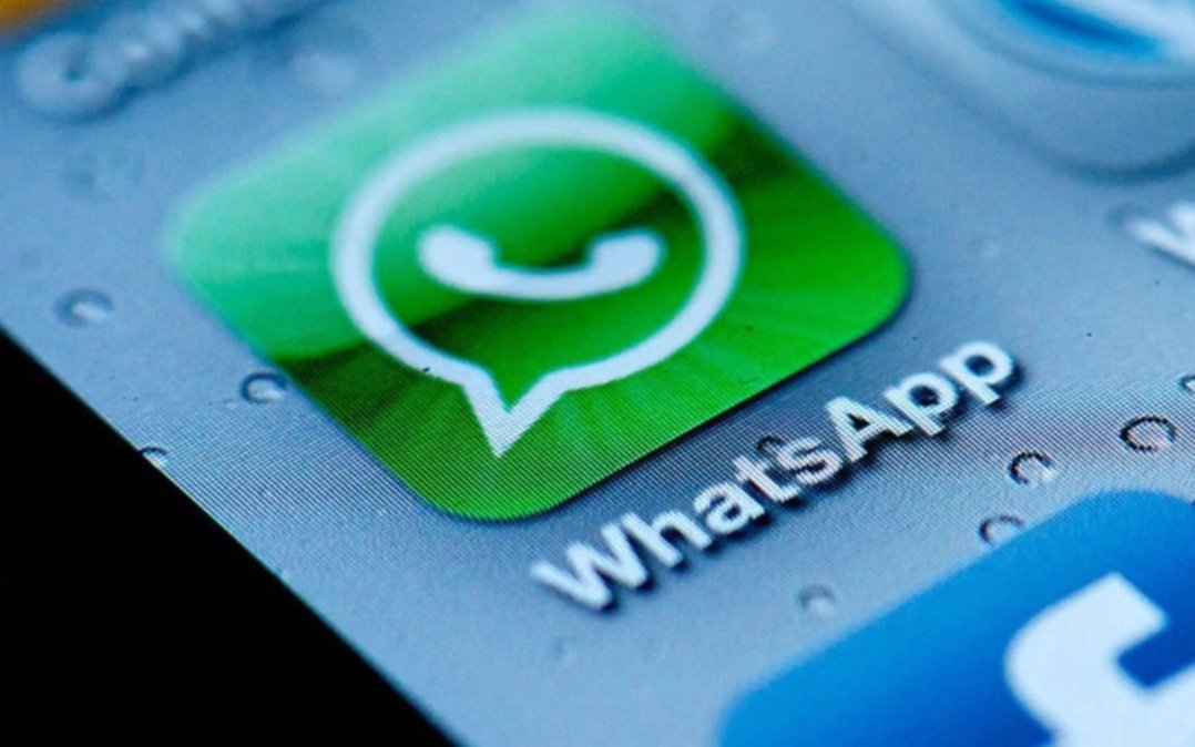 Conectate con EL DIA a través de WhatsApp