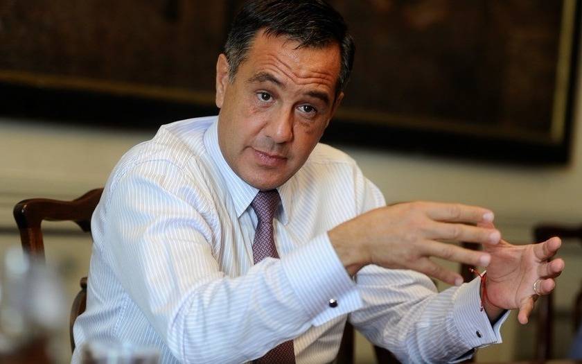 Finocchiaro destacó el "gran esfuerzo" de los Gobernadores para cerrar las paritarias docentes