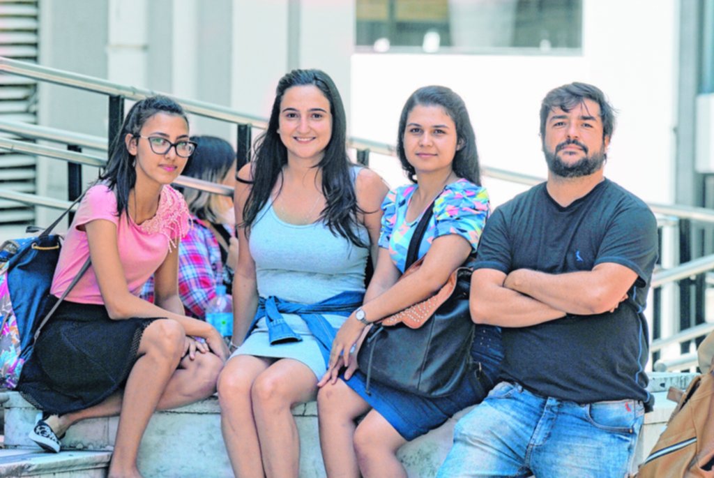 Impacta en Medicina la fuerte llegada de estudiantes universitarios de Brasil