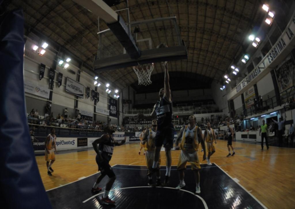 En un partido para el infarto, Gimnasia le ganó a Atenas en tiempo suplementario