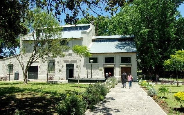 Abrió la inscripción a los cursos de verano del CPA "Leonardo Favio"